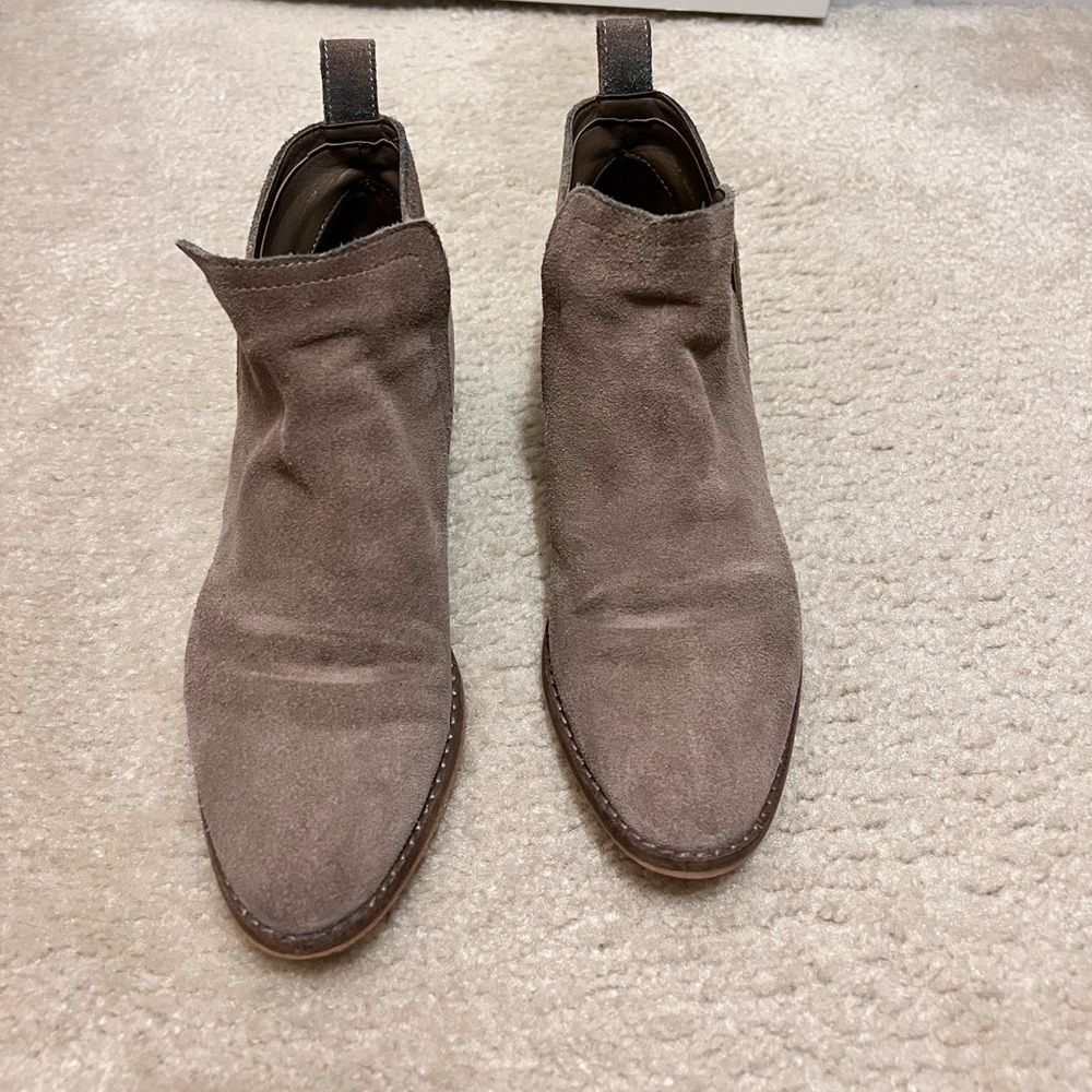 Dolce Vita bootie in great condition